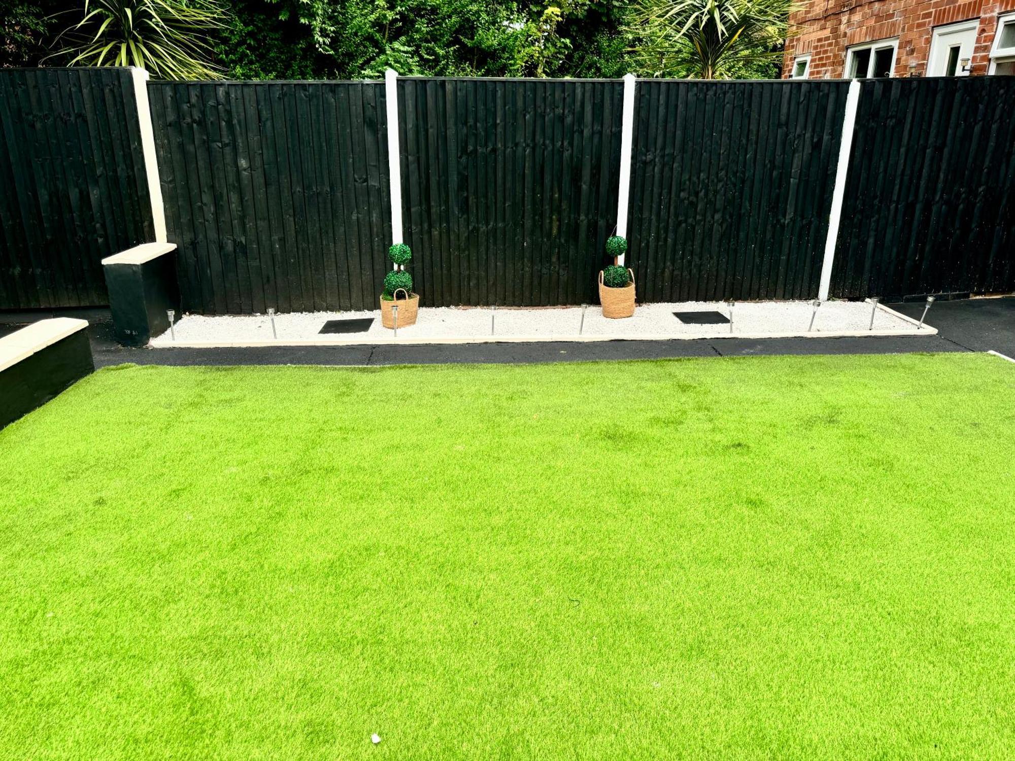 Apartamento Contractor Haven- 3Bdr Crew House, Free Parking, Fast Wifi & Private Garden Nottingham Exterior foto