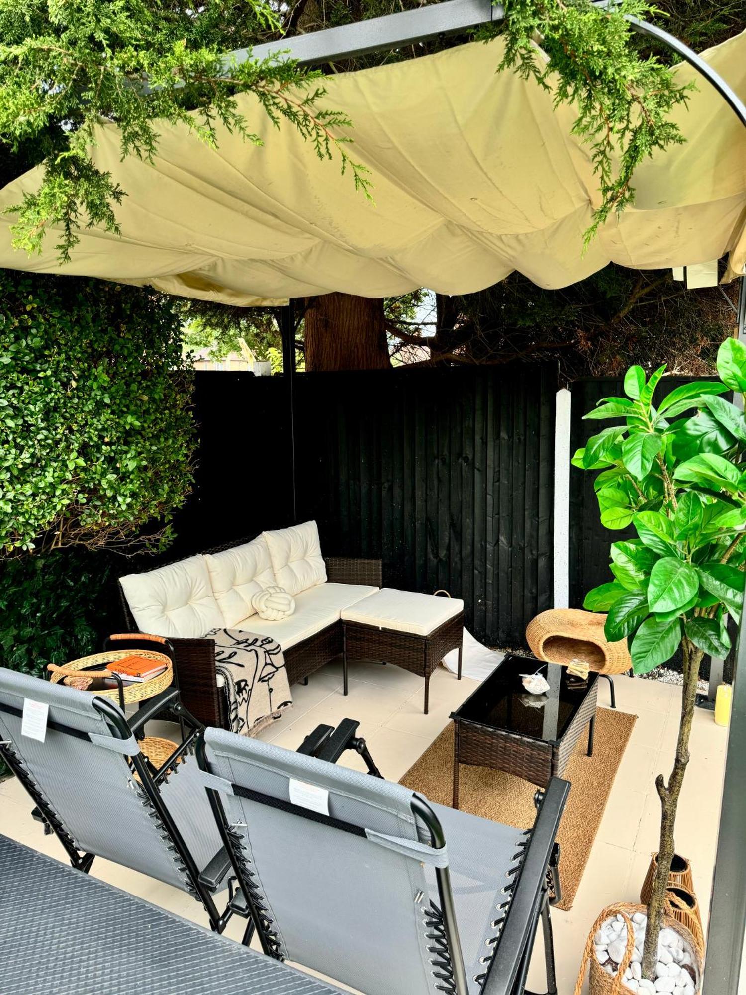 Apartamento Contractor Haven- 3Bdr Crew House, Free Parking, Fast Wifi & Private Garden Nottingham Exterior foto